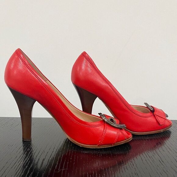 FENDI Red Buckle Peep Toe Pumps Stacked Heel - Picture 1 of 8
